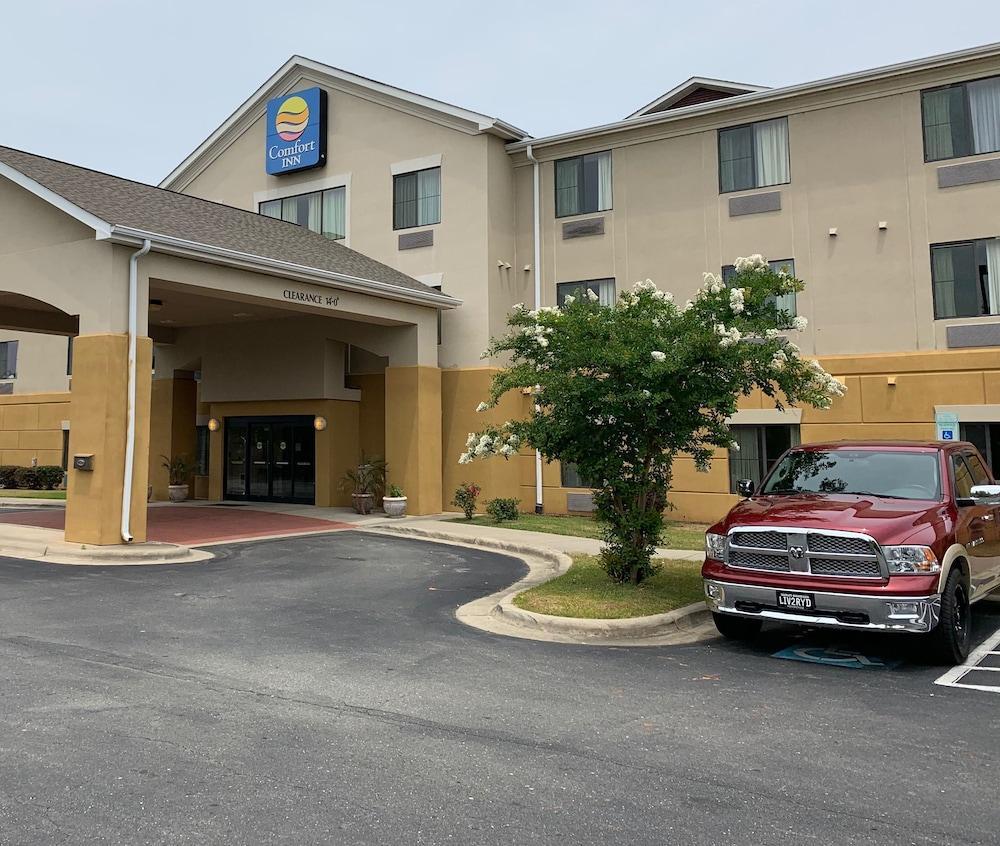 Comfort Inn Smithfield Near I-95 Exterior photo