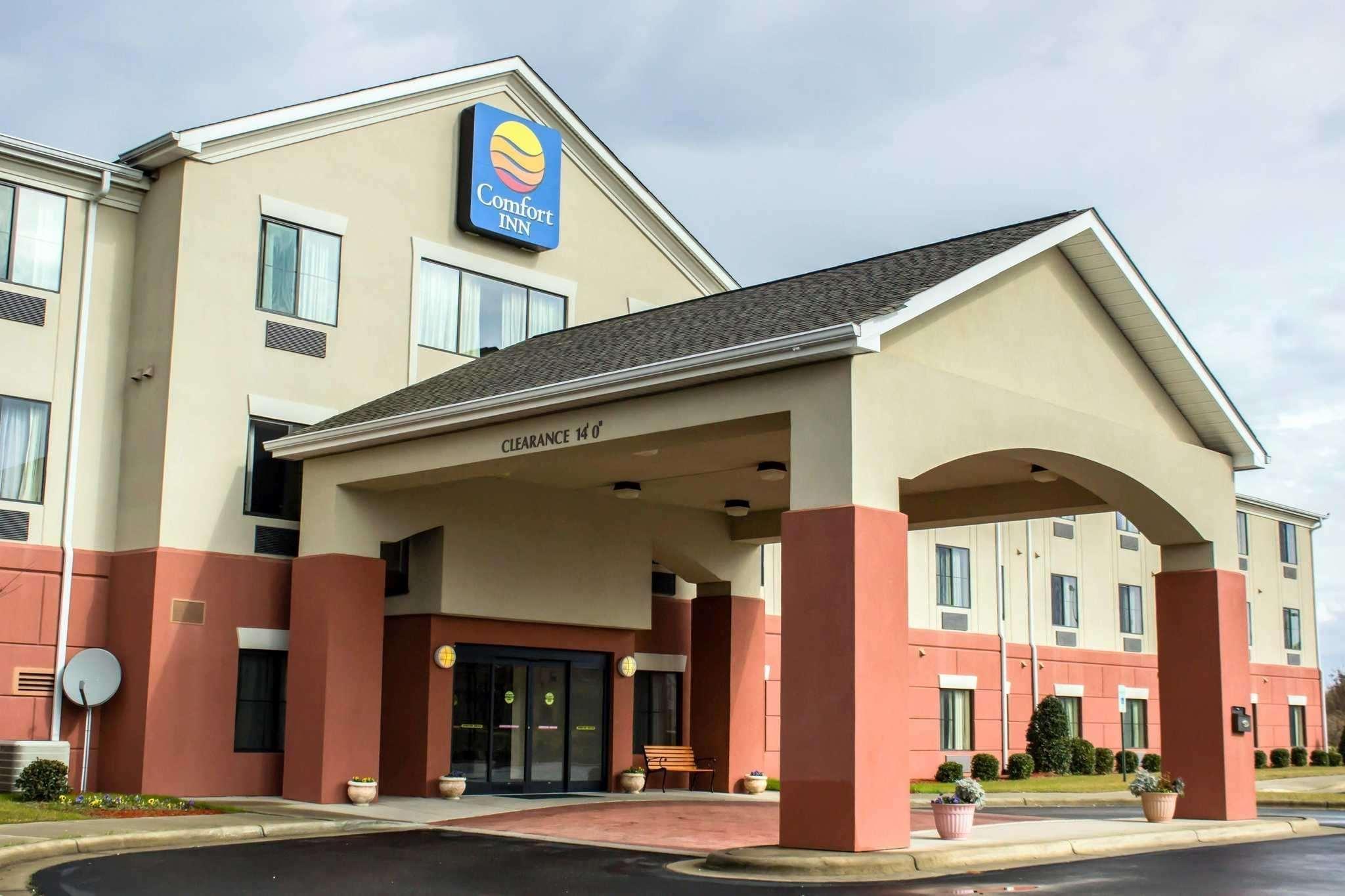 Comfort Inn Smithfield Near I-95 Exterior photo