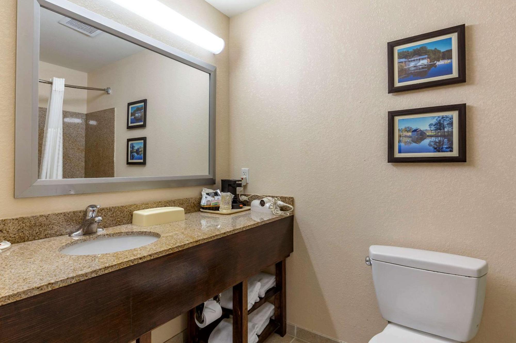 Comfort Inn Smithfield Near I-95 Room photo
